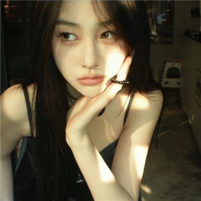 俏皮女学生